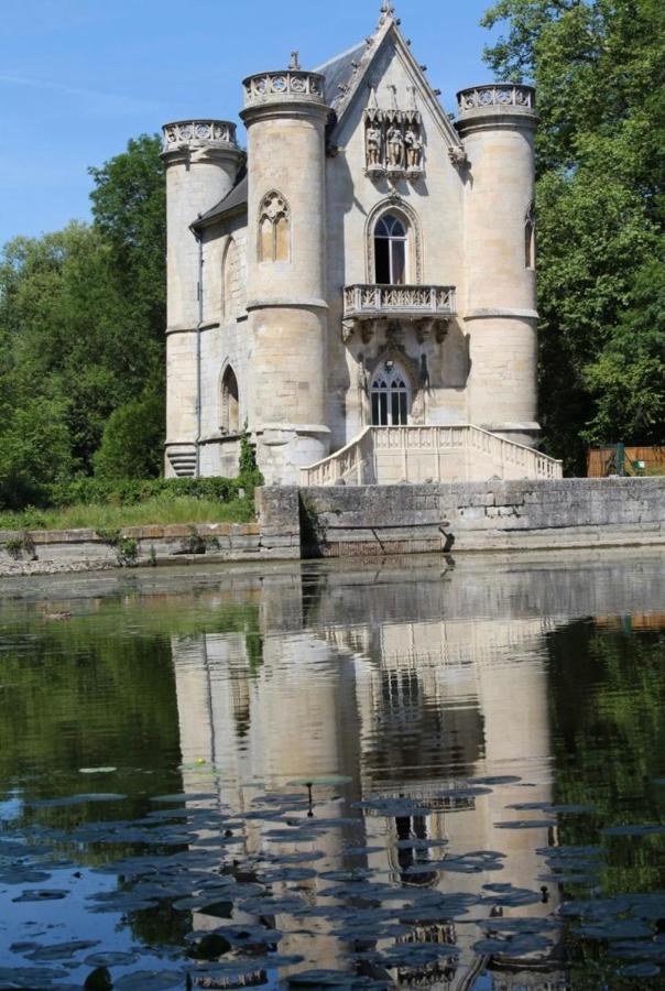 Maison Individuelle Tout Confort Terrasse Exterieur Proche Parc Asterix, Aeroport Roissy Cdg, Paris, Disney, Chateau De Chantilly La Chapelle-en-Serval Dış mekan fotoğraf